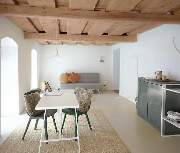 Herzige Wohnung In Altem Gemaeuer